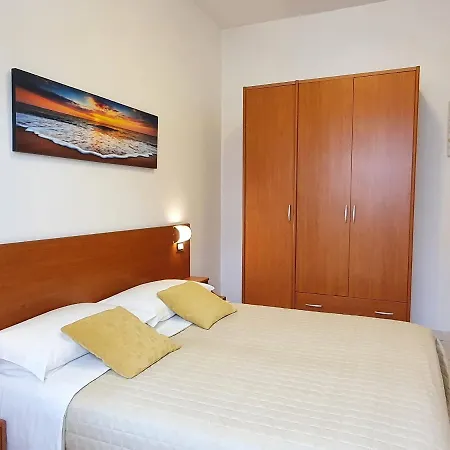 Special Aparthotel