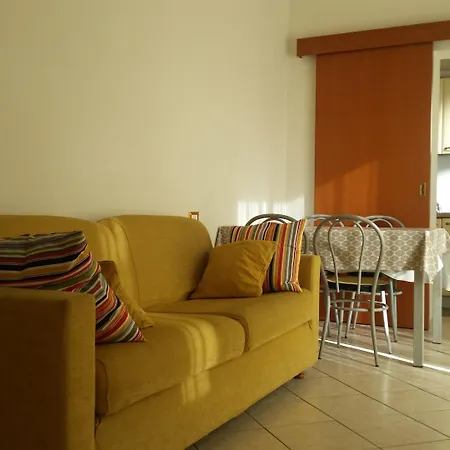 Special Aparthotel 3*