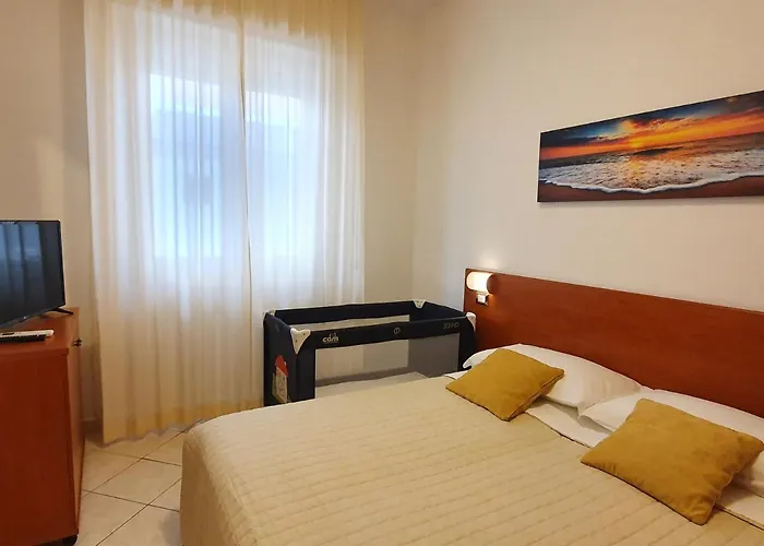 Special Aparthotel 3*